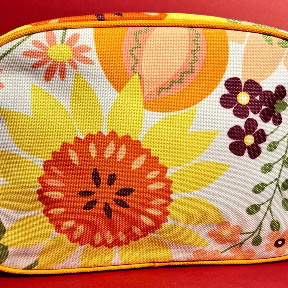 Clinique Spring Pattern Makeup Bag